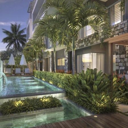 Luxury 2 Bedroom Apartment With Pool - Close To Flic-En-Flac Beach Exteriör bild