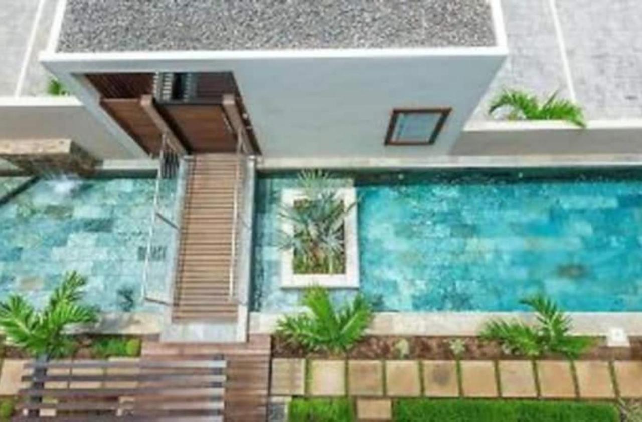 Luxury 2 Bedroom Apartment With Pool - Close To Flic-En-Flac Beach Exteriör bild